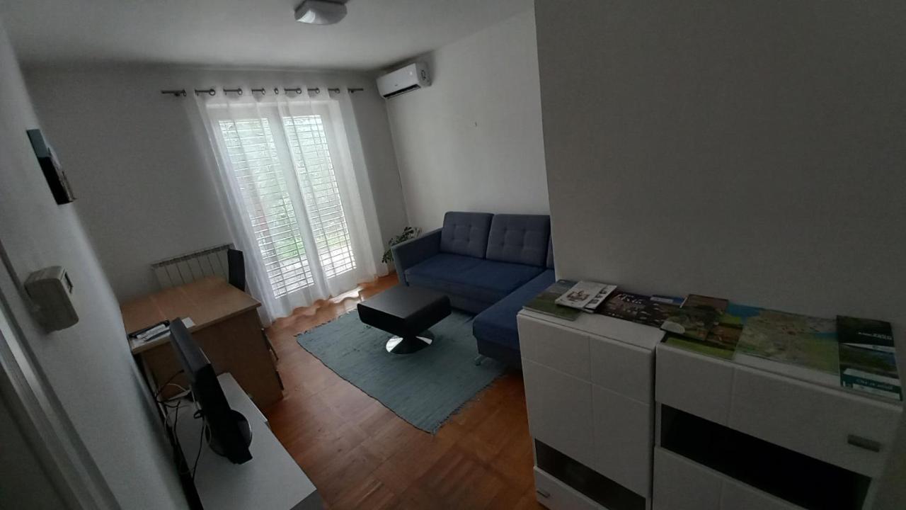 Apartma Nona Roza Zgornje Skofije Kültér fotó