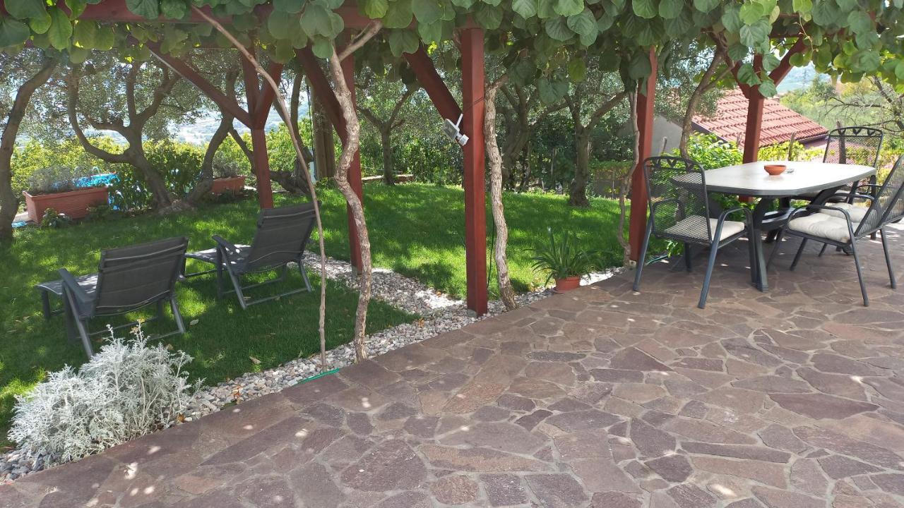 Apartma Nona Roza Zgornje Skofije Kültér fotó